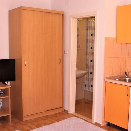 Apartments Raos Makarska Bagian luar foto