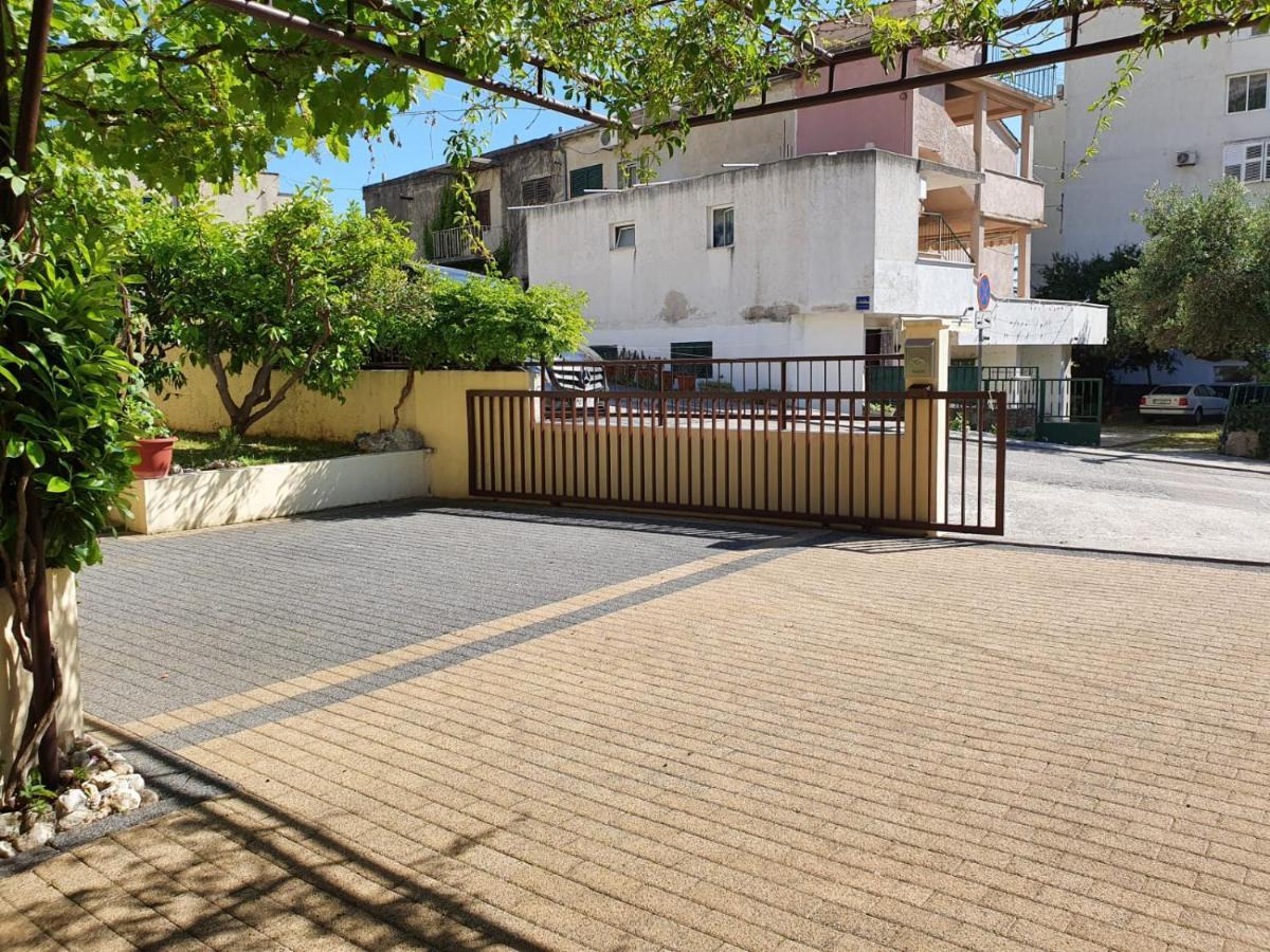 Apartments Raos Makarska Bagian luar foto
