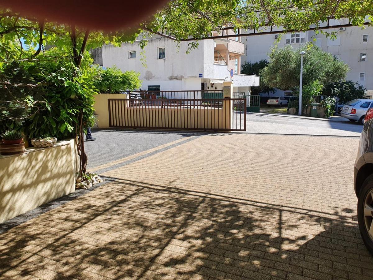 Apartments Raos Makarska Bagian luar foto